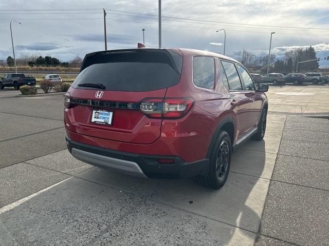 new 2025 Honda Pilot car, priced at $47,514