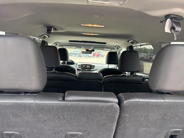 used 2022 Honda Pilot car, priced at $31,957