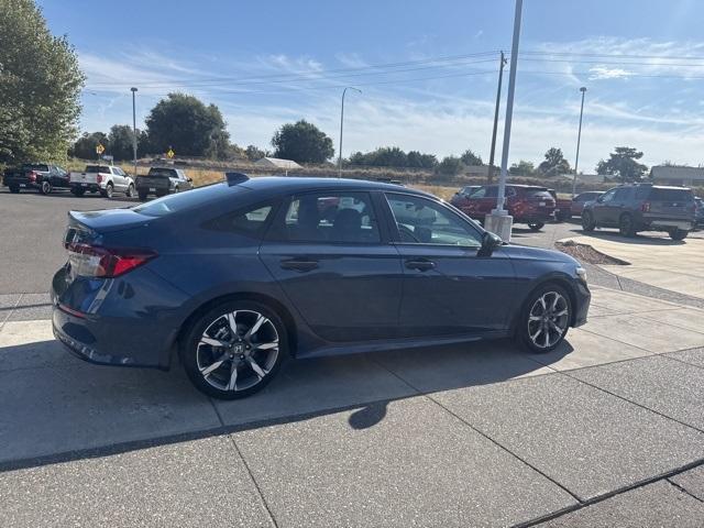 new 2026 Honda Civic Hybrid car