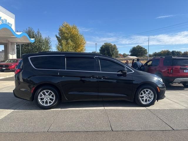 used 2022 Chrysler Pacifica car, priced at $19,901