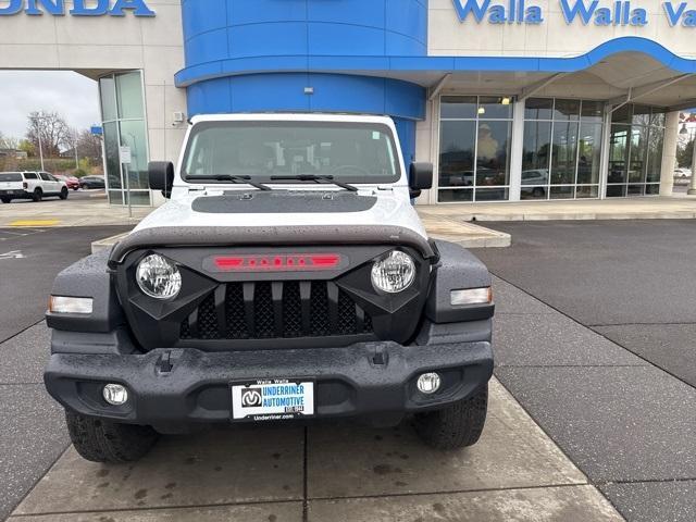 used 2020 Jeep Gladiator car, priced at $27,815