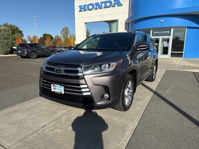 used 2018 Toyota Highlander car, priced at $27,411