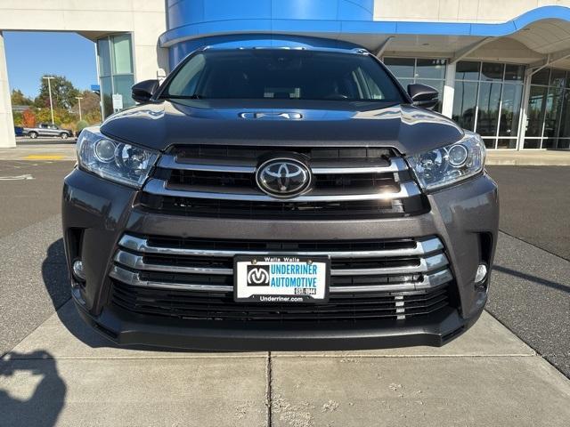 used 2018 Toyota Highlander car, priced at $27,411