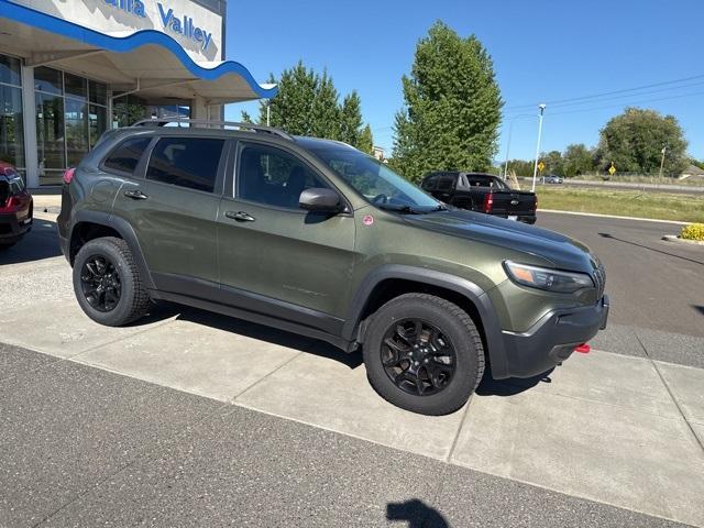 used 2019 Jeep Cherokee car, priced at $18,715