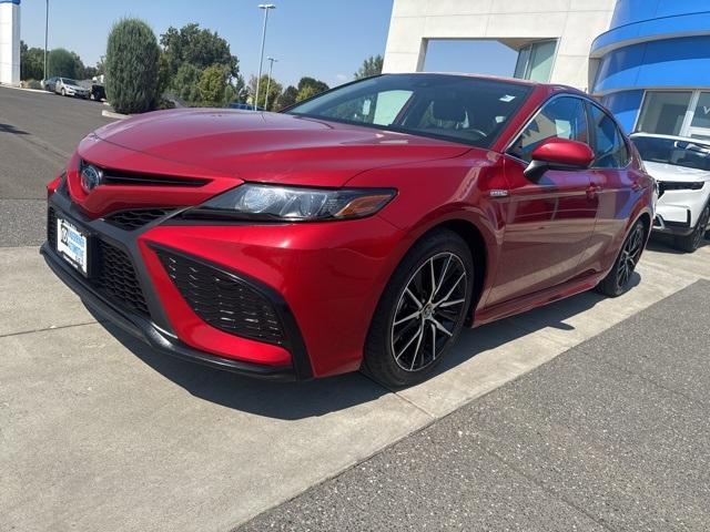 used 2021 Toyota Camry Hybrid car, priced at $22,990