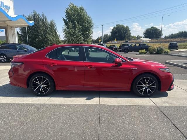 used 2021 Toyota Camry Hybrid car, priced at $22,990