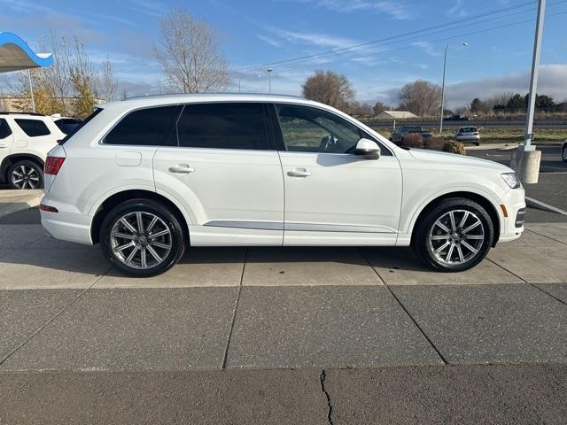 used 2019 Audi Q7 car, priced at $23,641