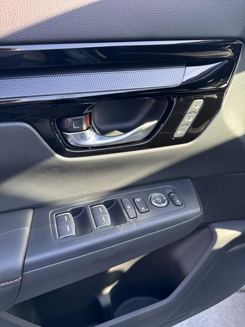 new 2025 Honda CR-V Hybrid car