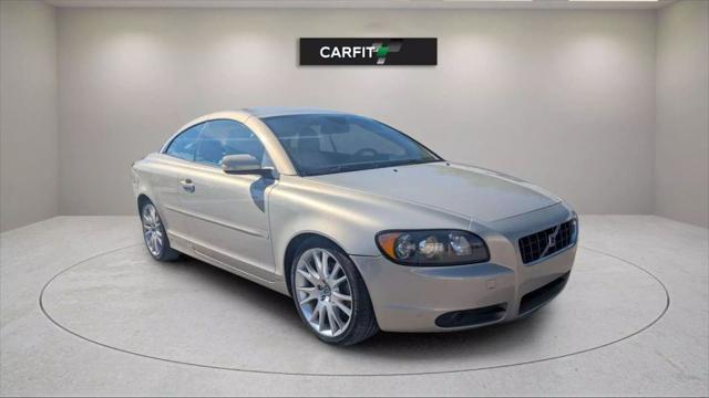 used 2006 Volvo C70 car, priced at $5,990