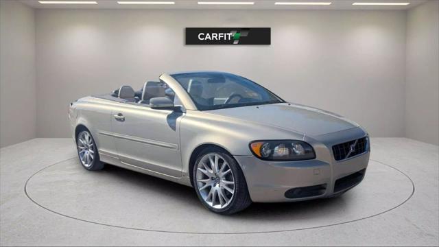 used 2006 Volvo C70 car, priced at $5,990