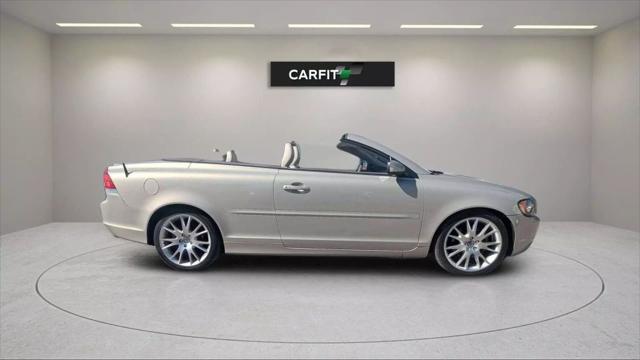 used 2006 Volvo C70 car, priced at $5,990