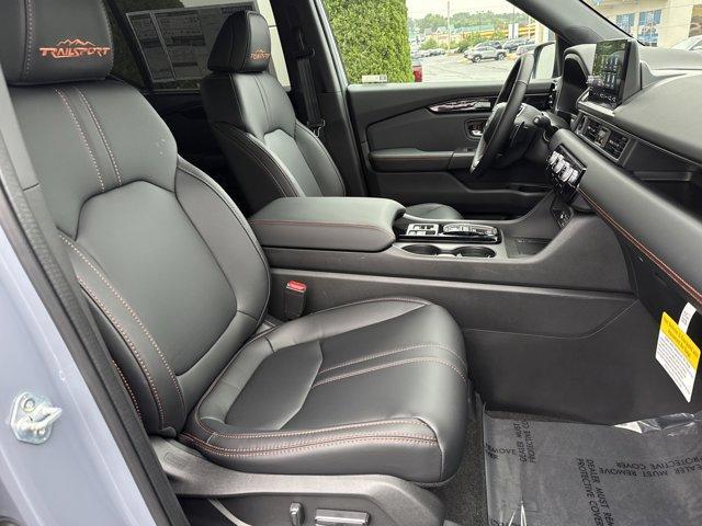 new 2025 Honda Pilot car, priced at $51,655