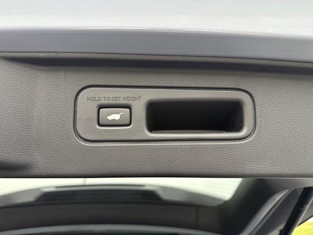 new 2025 Honda Pilot car, priced at $51,655