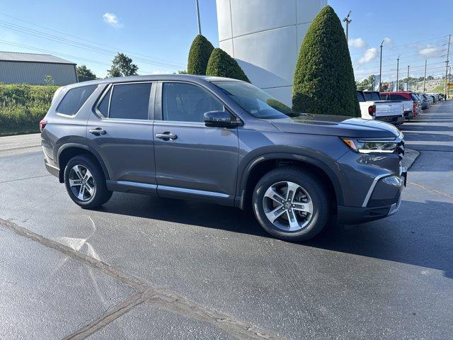new 2025 Honda Pilot car, priced at $47,050