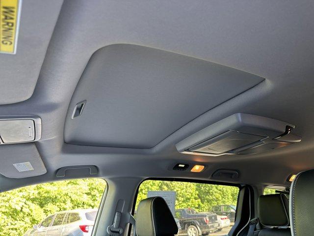 used 2024 Honda Odyssey car, priced at $45,482