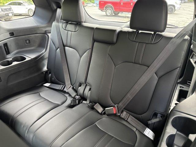 new 2025 Honda Pilot car, priced at $50,850