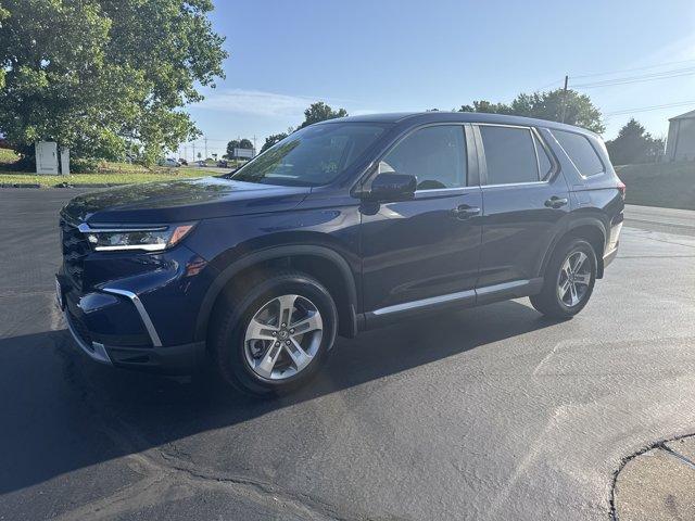 new 2025 Honda Pilot car, priced at $47,050