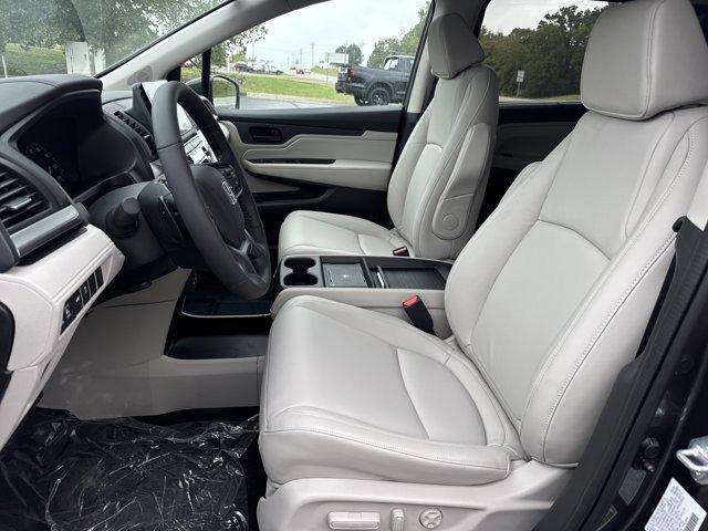new 2026 Honda Odyssey car, priced at $45,685