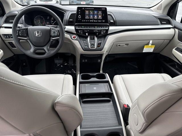 new 2026 Honda Odyssey car, priced at $45,685