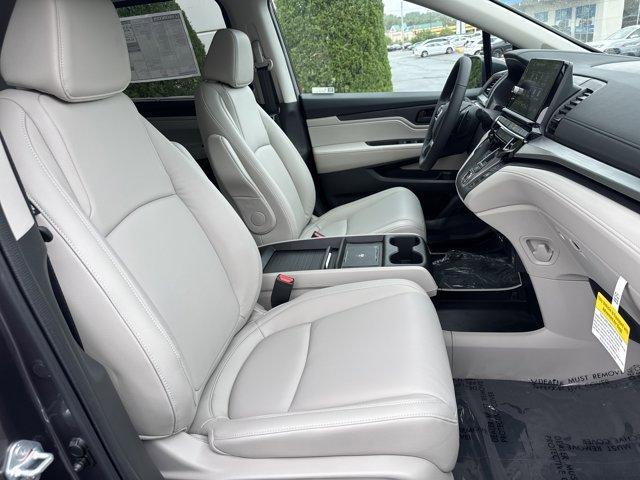 new 2026 Honda Odyssey car, priced at $45,685