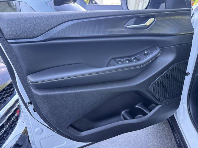 used 2023 Jeep Grand Cherokee L car, priced at $31,980