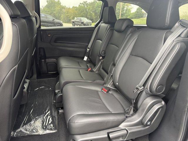 new 2026 Honda Odyssey car, priced at $44,290