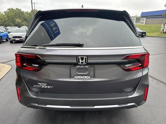 new 2026 Honda Odyssey car, priced at $44,290