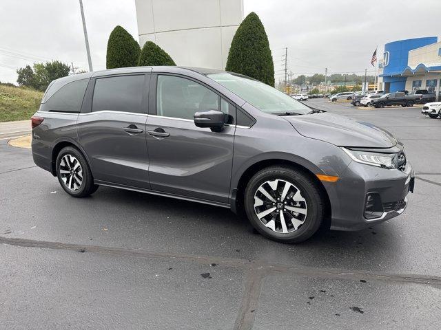 new 2026 Honda Odyssey car, priced at $44,290