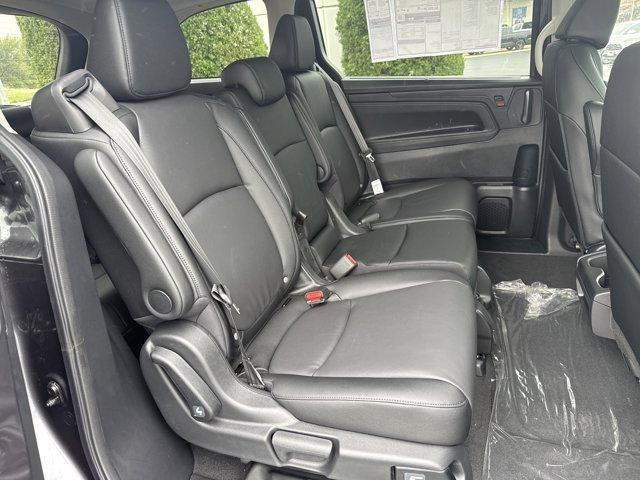 new 2026 Honda Odyssey car, priced at $44,290