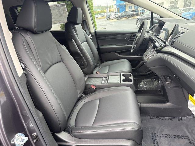 new 2026 Honda Odyssey car, priced at $44,290