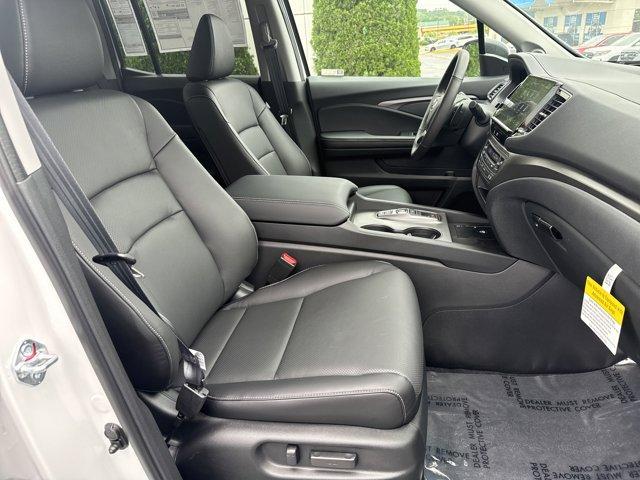 new 2025 Honda Ridgeline car, priced at $45,135