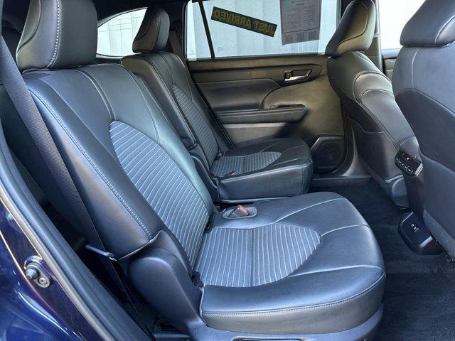 used 2021 Toyota Highlander car, priced at $32,482