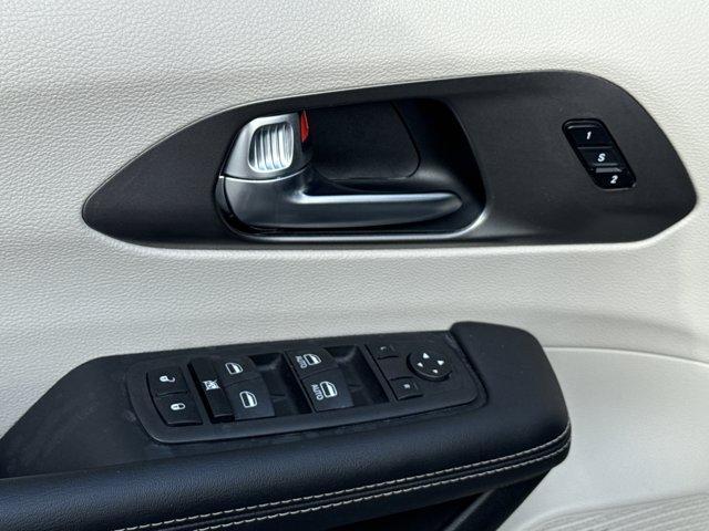 used 2023 Chrysler Pacifica car, priced at $22,980