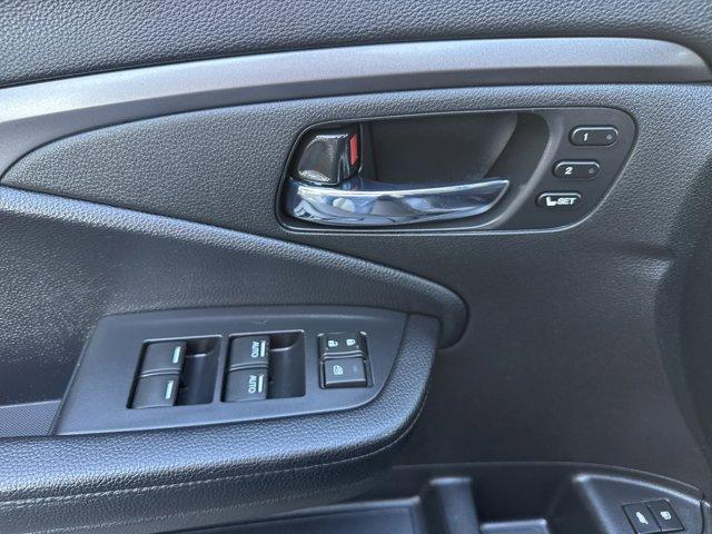 used 2021 Honda Pilot car, priced at $30,980