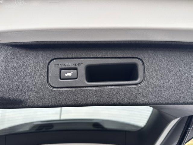 new 2025 Honda Pilot car, priced at $47,550