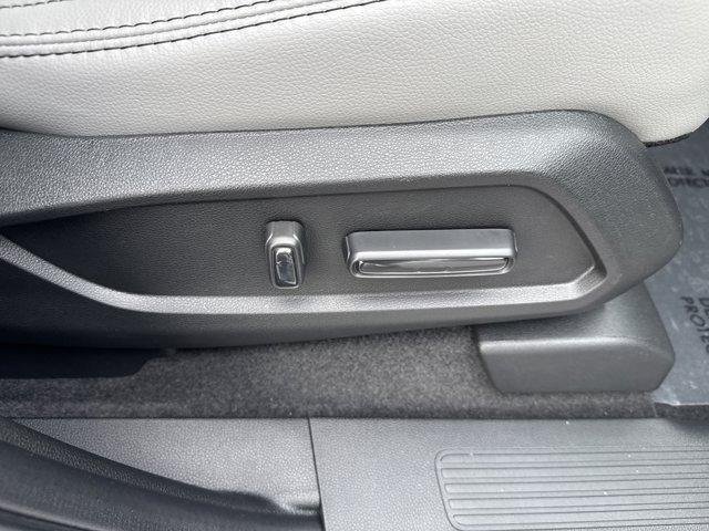 new 2025 Honda Pilot car, priced at $47,550