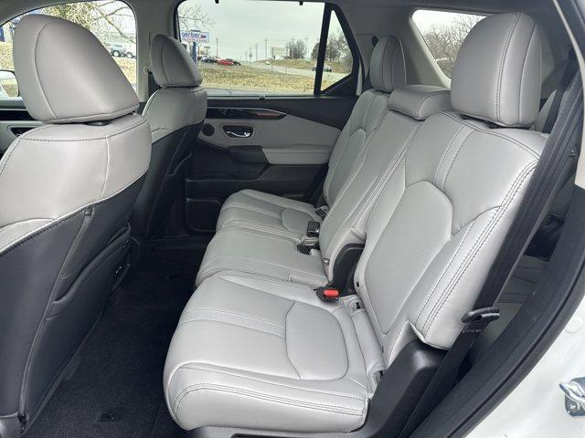 new 2025 Honda Pilot car, priced at $47,550