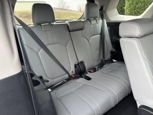 new 2025 Honda Pilot car, priced at $47,550