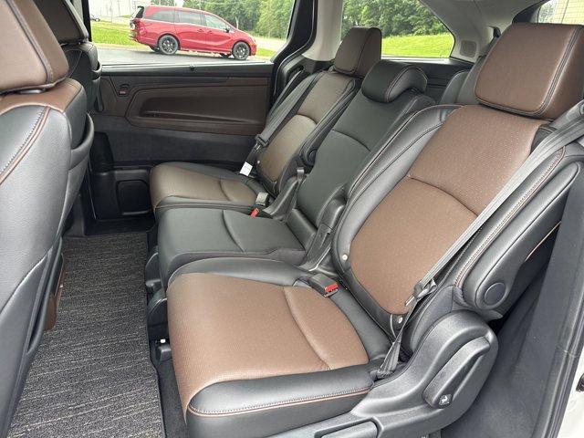 new 2025 Honda Odyssey car, priced at $53,085