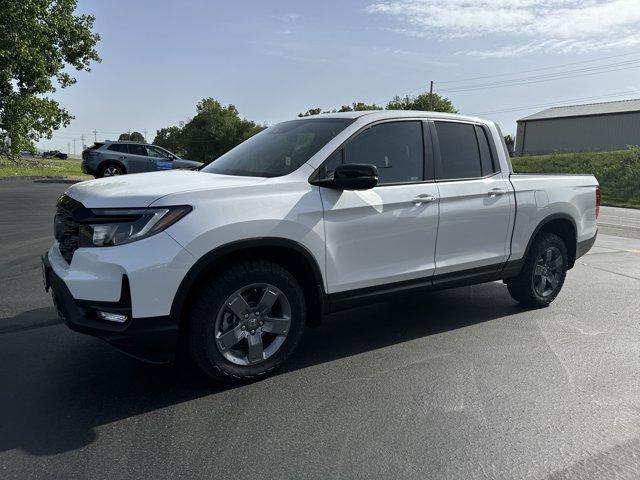 new 2025 Honda Ridgeline car, priced at $47,285