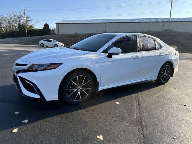 used 2024 Toyota Camry Hybrid car, priced at $30,642