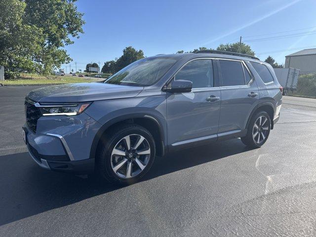 new 2025 Honda Pilot car, priced at $51,505