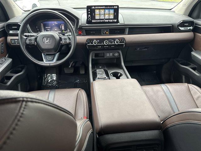 used 2023 Honda Pilot car, priced at $44,980