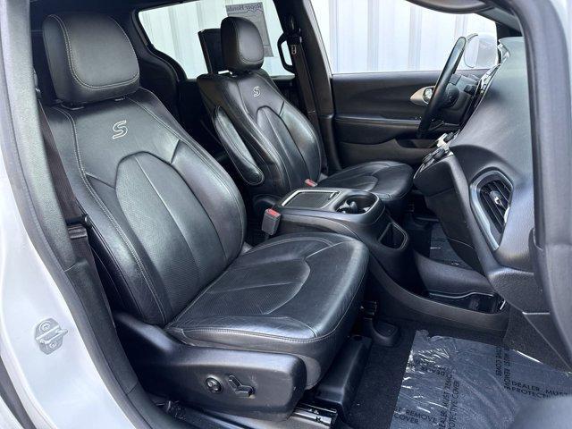 used 2018 Chrysler Pacifica car, priced at $16,282