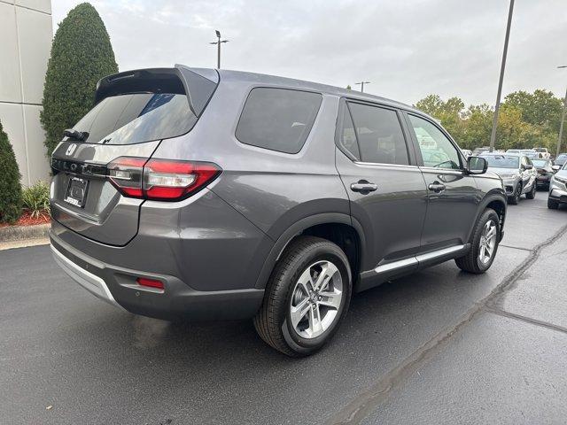 new 2025 Honda Pilot car, priced at $47,095