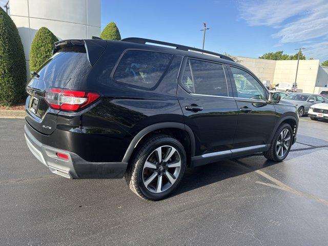 used 2023 Honda Pilot car, priced at $46,980