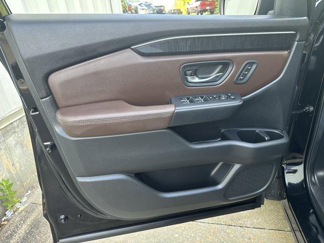 used 2023 Honda Pilot car, priced at $46,980