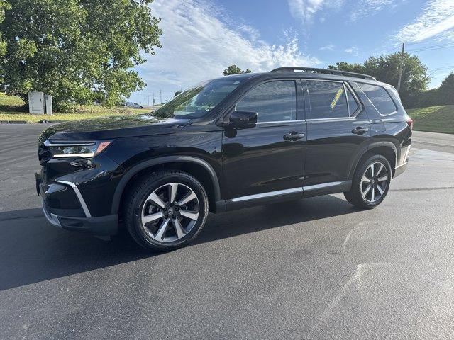 used 2023 Honda Pilot car, priced at $46,980