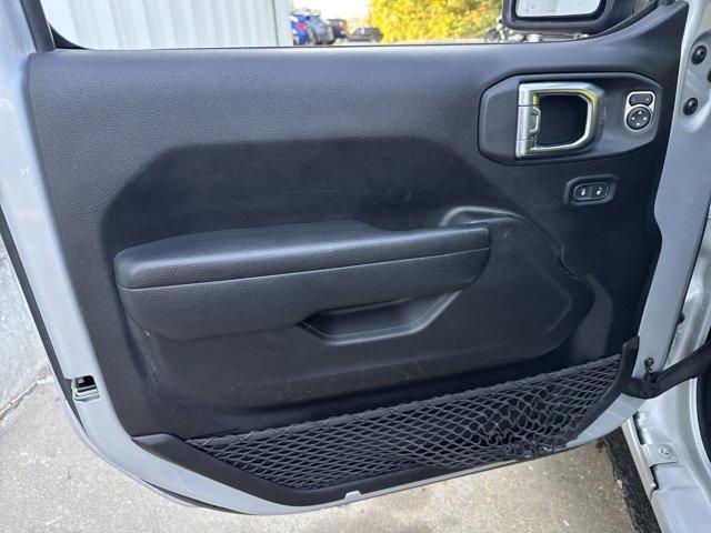 used 2022 Jeep Wrangler Unlimited car, priced at $29,873