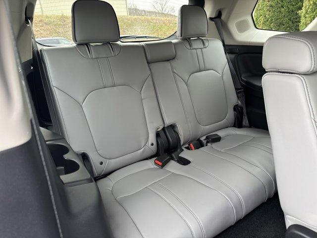 new 2025 Honda Pilot car, priced at $55,030